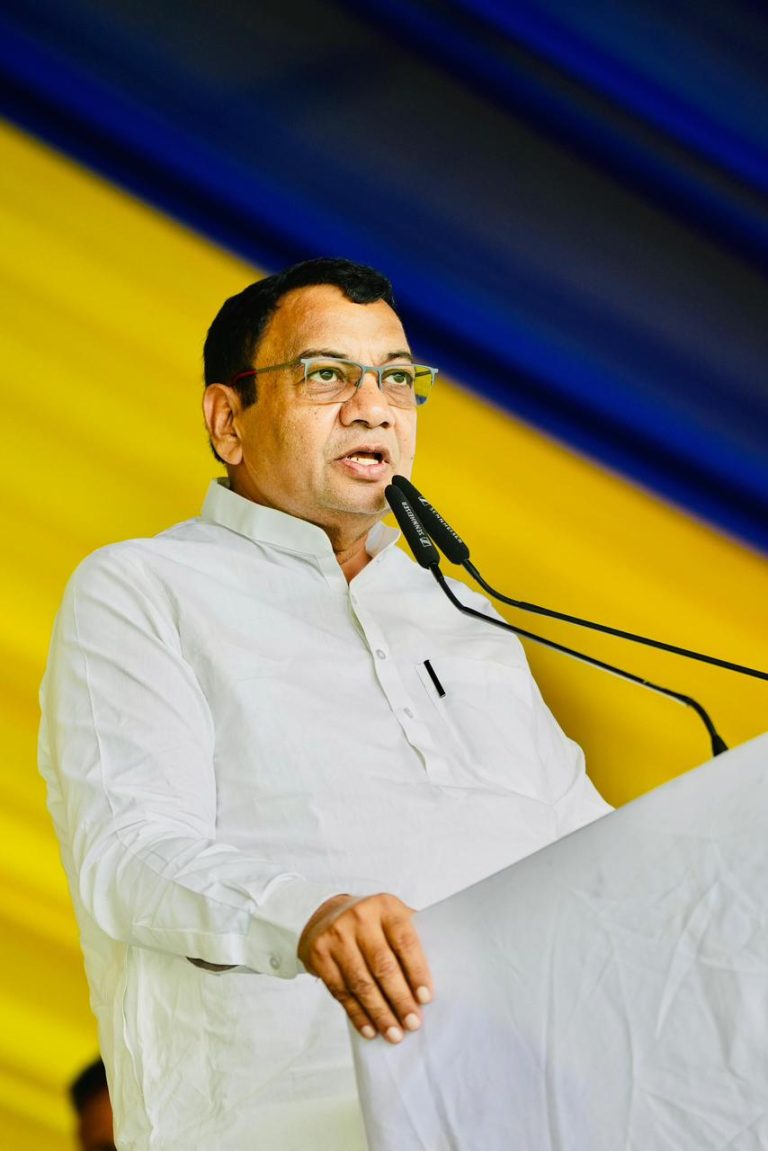 आप प्रदेश अध्यक्ष डॉ. सुशील गुप्ता ने पटवारियों की हड़ताल के मुद्दे पर खट्टर सरकार को घेरा
