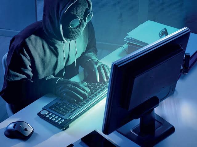पलवल में नकली इनेबल्ड पेमेंट सिस्टम के जरिए लाखों रुपये की साइबर ठगी करने वाले 5 साइबर ठगों को 6 साल की सजा