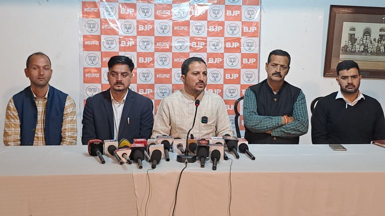 एसपीयू में छेड़छाड़ पर भाजपा का दो टूक: नहीं रुकी तो सीएम सुक्खू और मंत्रियों को मंडी में प्रवेश नहीं मिलेगा